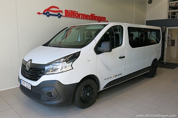 Renault Trafic 3 of 19