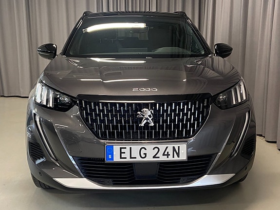 Peugeot 2008 2 of 21