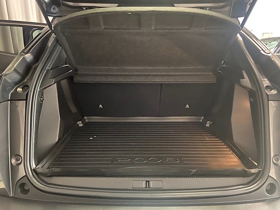 Peugeot 2008 11 of 21