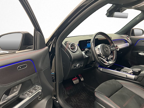 Mercedes-Benz EQB350 12 of 30