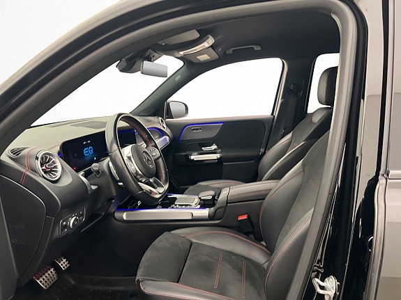 Mercedes-Benz EQB350 13 of 30