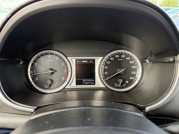Suzuki Vitara 21 of 23