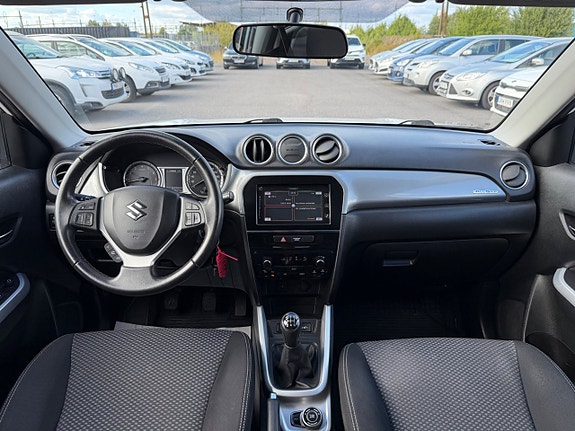 Suzuki Vitara 16 of 23