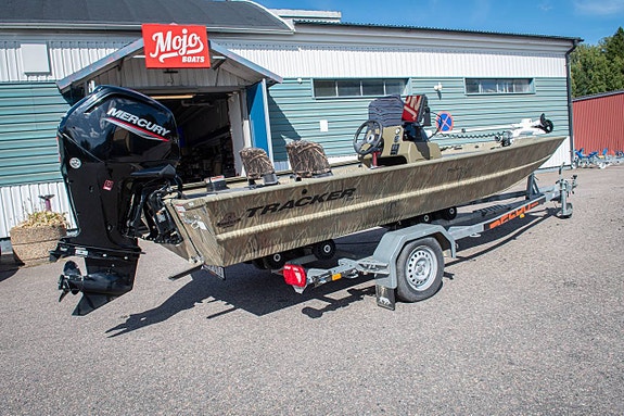 Tracker Grizzly 1754 SC Camo Mercury 80 hk 9 of 12