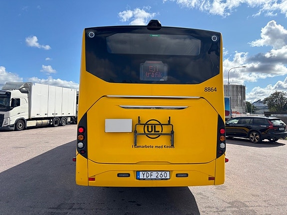 Buss Volvo 8900RLE 6X2 4 of 5