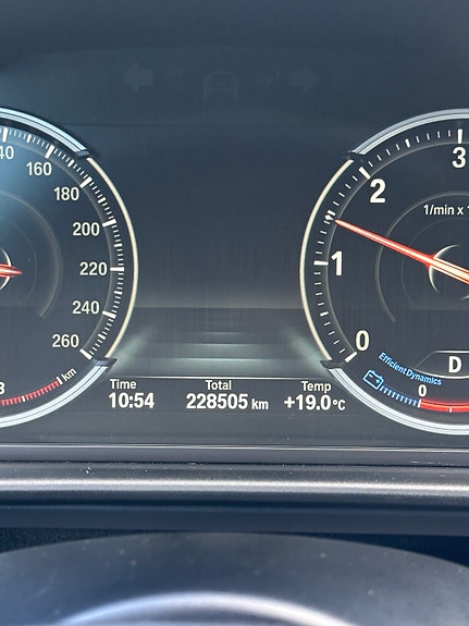BMW 520d 6 of 6