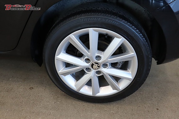 Skoda Fabia 14 of 17