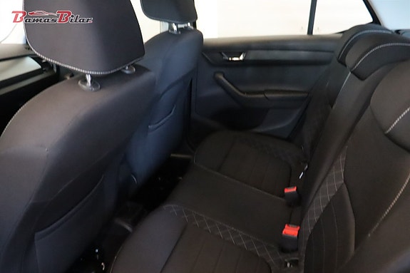 Skoda Fabia 12 of 17