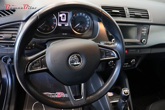 Skoda Fabia 10 of 17