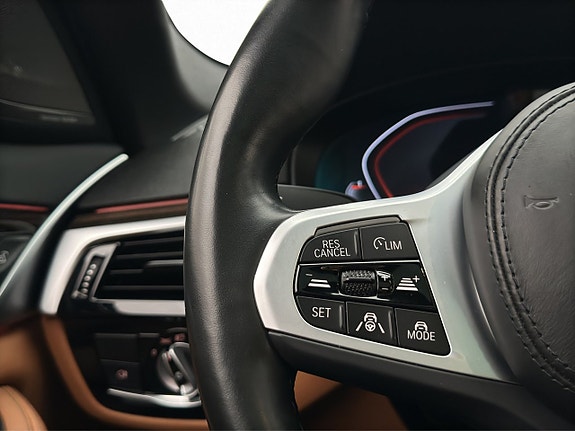 BMW 540i 17 of 30