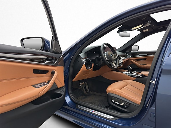 BMW 540i 10 of 30