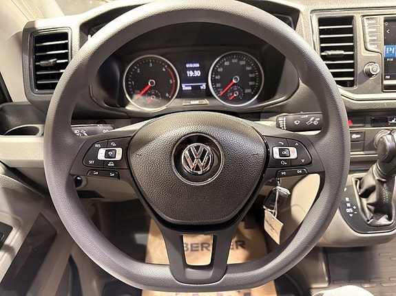 Volkswagen Crafter 11 of 18