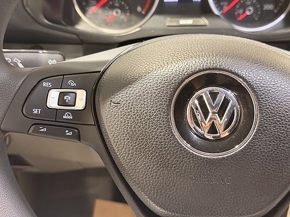 Volkswagen Crafter 12 of 18