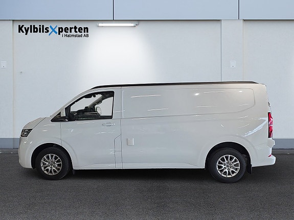 Volkswagen Transporter 2 of 16