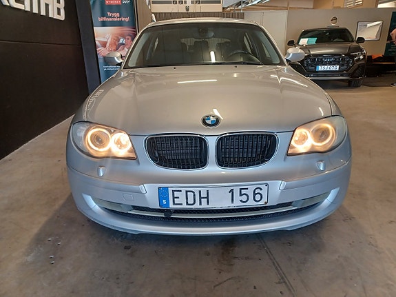 BMW 120d 3 of 16
