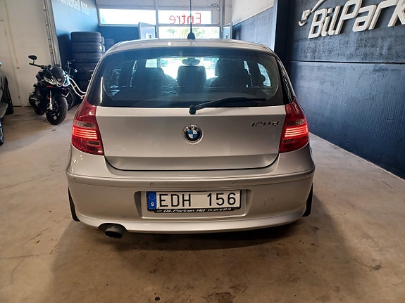 BMW 120d 6 of 16