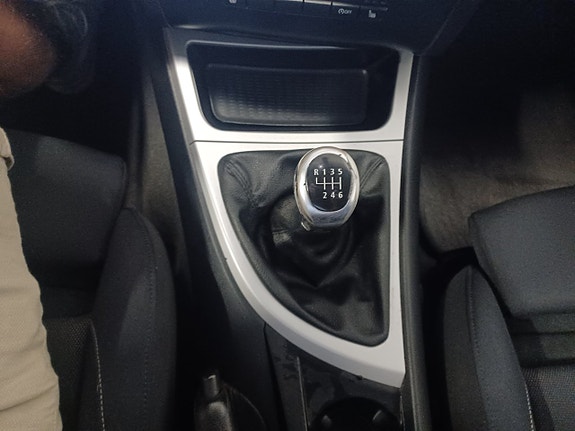 BMW 120d 15 of 16