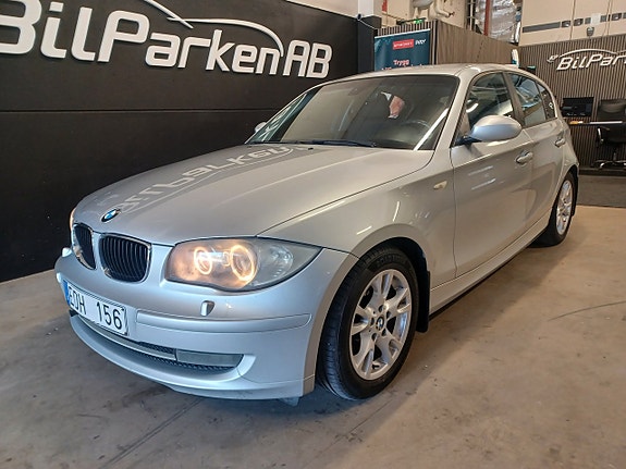 BMW 120d 2 of 16