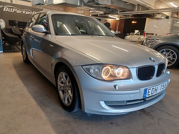 BMW 120d 4 of 16