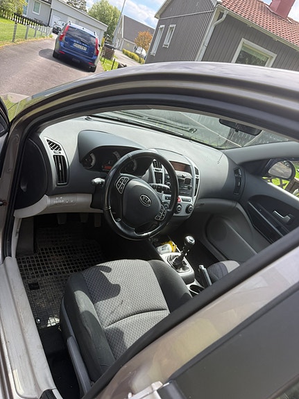 Kia Ceed 3 of 4