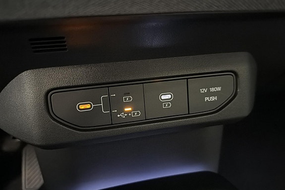 Kia EV4 13 of 22