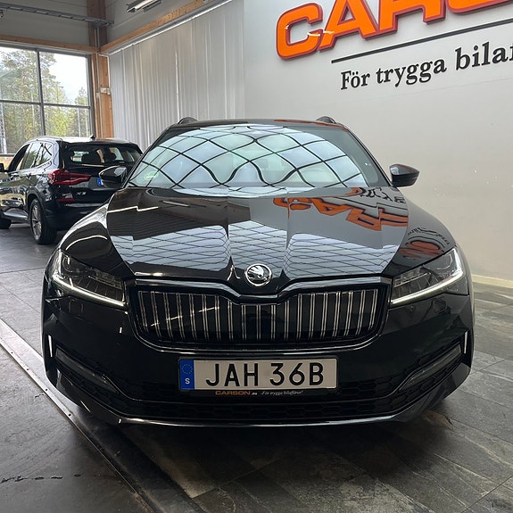 Skoda Superb 6 of 13