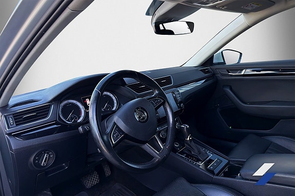Skoda Superb 4 of 8