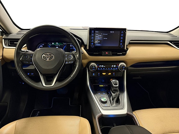 Toyota RAV4 13 of 18