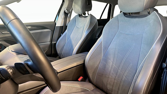 Volkswagen Passat 8 of 20