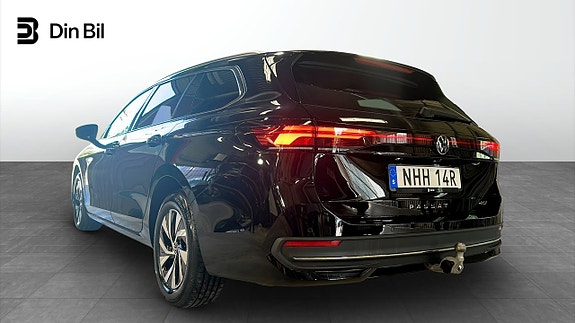 Volkswagen Passat 3 of 20