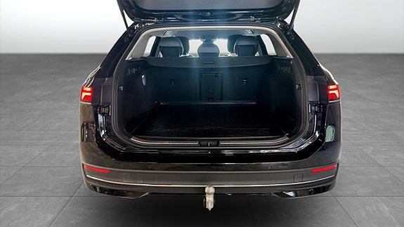 Volkswagen Passat 13 of 20