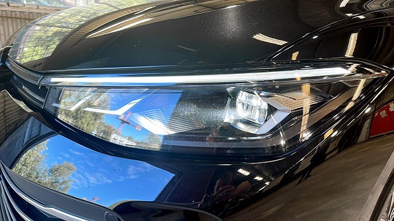 Volkswagen Passat 16 of 20