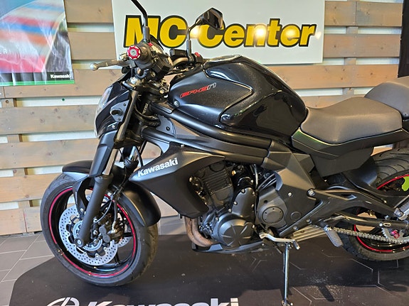 Kawasaki ER-6N 14 of 16
