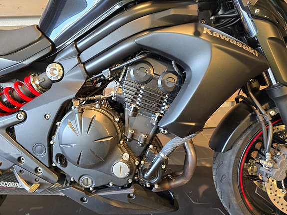 Kawasaki ER-6N 9 of 16