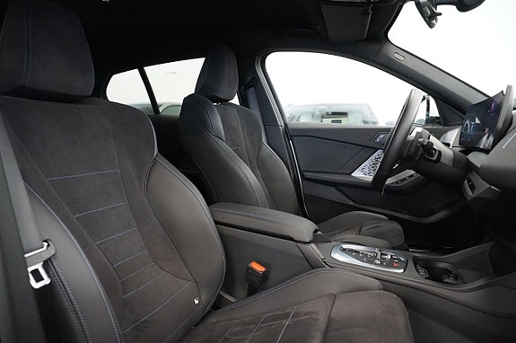 BMW 120 5 of 18