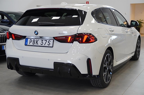 BMW 120 18 of 18