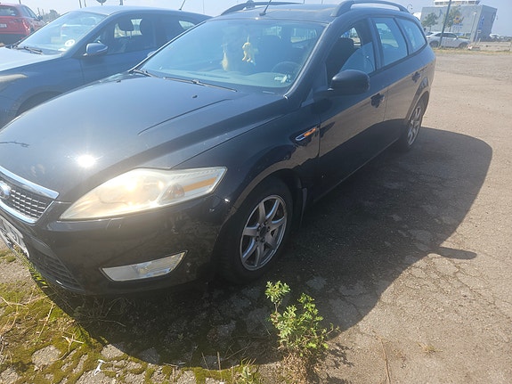 Ford Mondeo 9 of 17