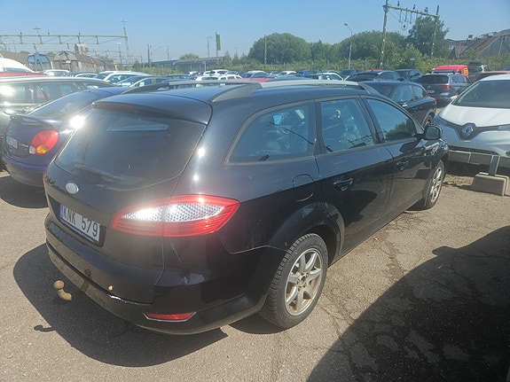 Ford Mondeo 2 of 17
