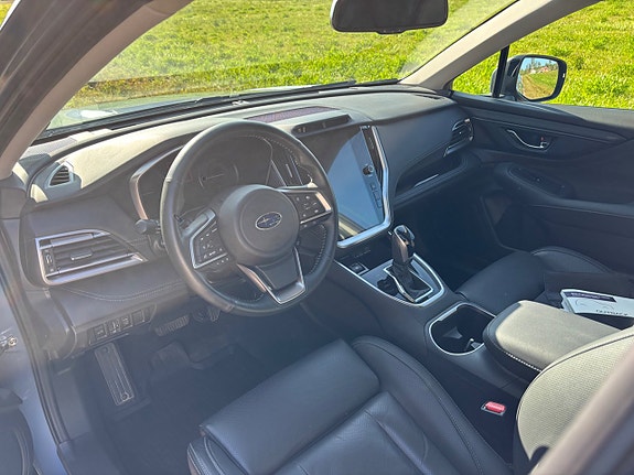 Subaru Outback 12 of 26