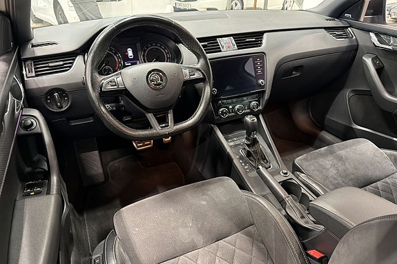 Skoda Octavia 9 of 26