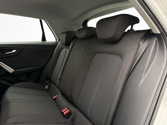 Audi Q2 25 of 29