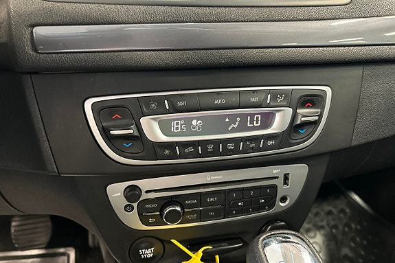 Renault Megane 13 of 14
