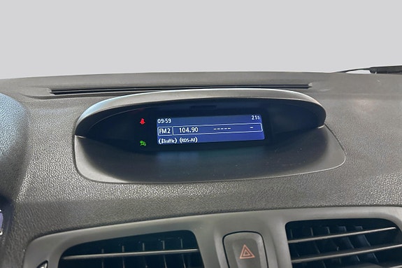 Renault Megane 11 of 14
