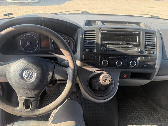 Volkswagen Transporter 7 of 7
