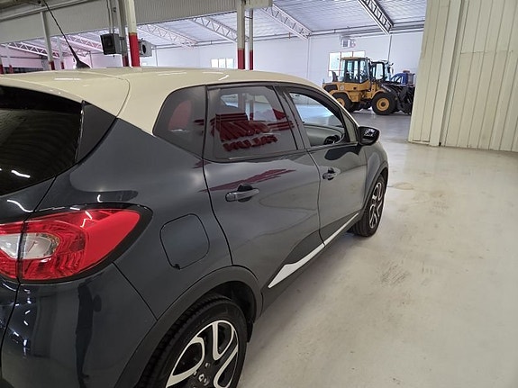 Renault Captur 6 of 10