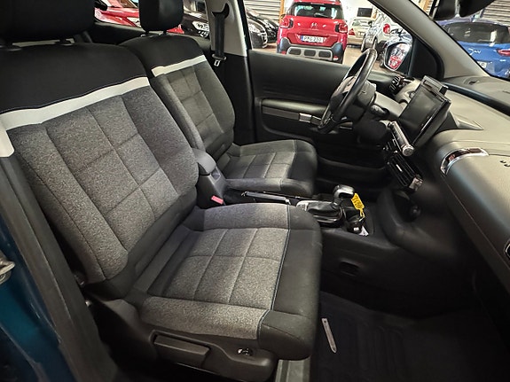 Citroen C4 Cactus 8 of 16
