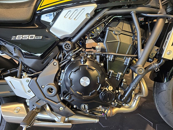 Kawasaki Z650 RS KAMPANJ 9 of 16