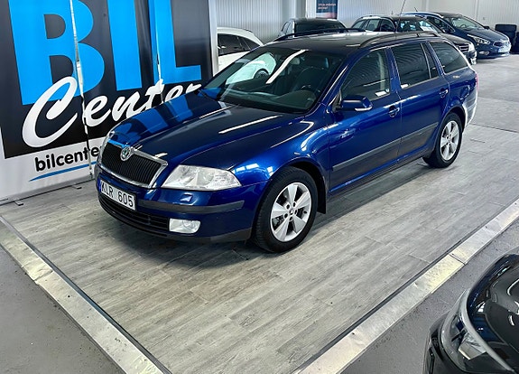 Skoda Octavia 2 of 2