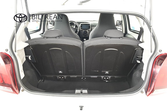 Peugeot 108 9 of 16