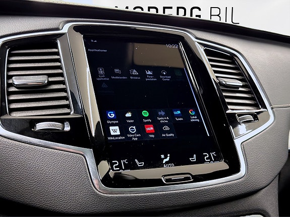 Volvo XC90 21 of 23